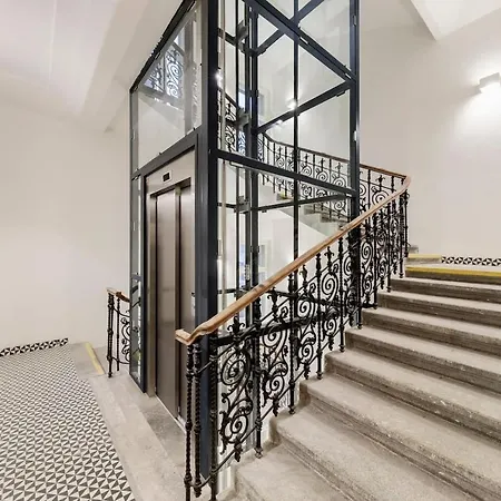 아파트 Maison 410 *